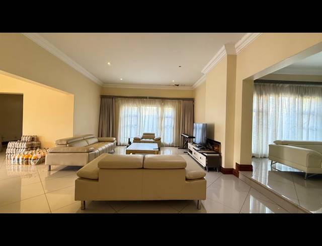6 BEDROOM PROPERTY TO RENT IN BROADACRES